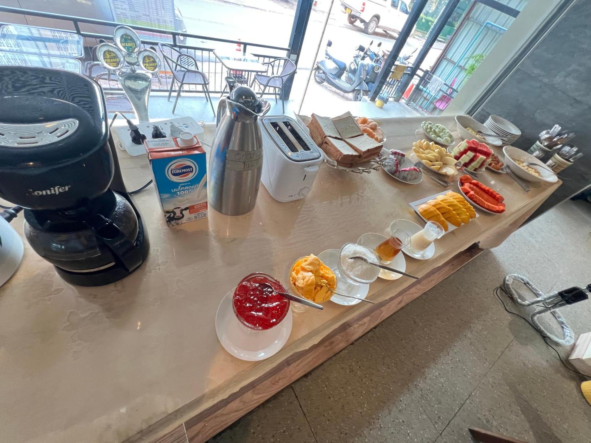 ויינטיאן Lucie Hotel מראה חיצוני תמונה